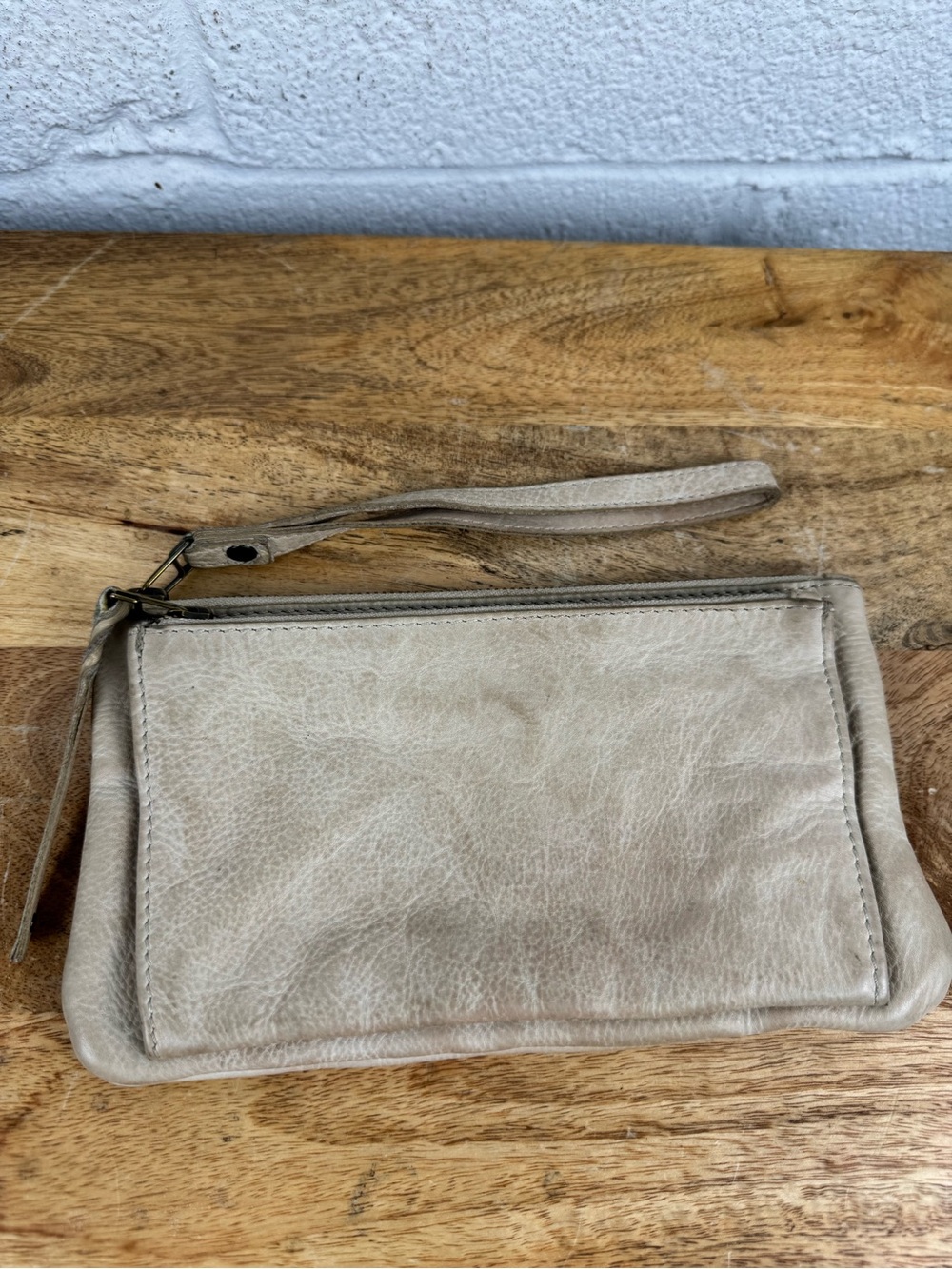 We The Free Distressed Leather Wristlet Clutch Wallet Beige Cream Zip Pouch